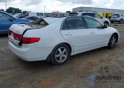 2005 Honda Accord 2.4 Ex z USA, uszkodzony, nr VIN 1HGCM56855A010781